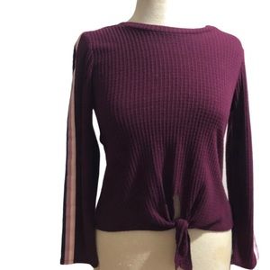 ⭐️Beautiful T shirt Belle du Jour